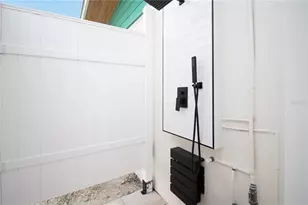 208 84th St, Holmes Beach, FL 34217 - Photo 40