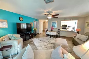 3495 Tree Line Ct, Sarasota, FL 34231 - Photo 16