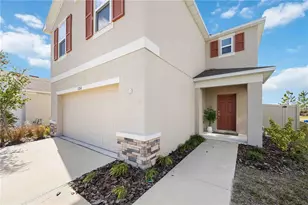 11252 Fieldstone Dr, Palmetto, FL 34221 - Photo 4