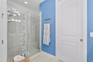 5400 Lampiasi St, Sarasota, FL 34238 - Photo 18