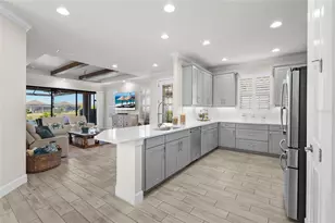 5400 Lampiasi St, Sarasota, FL 34238 - Photo 10