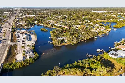 5381 Palos Verdes Drive, Sarasota, FL 34231 - Photo 30