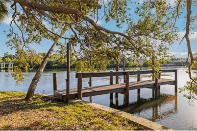 5381 Palos Verdes Drive, Sarasota, FL 34231 - Photo 24