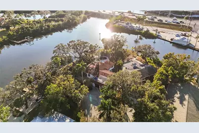 5381 Palos Verdes Drive, Sarasota, FL 34231 - Photo 26