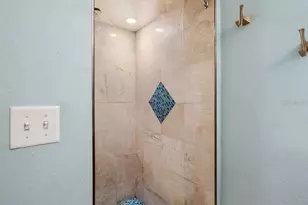 2155 Wood St, Sarasota, FL 34237 - Photo 12