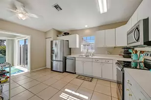 2905 Captains Ct, Palmetto, FL 34221 - Photo 12