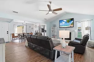 1773 Southwood St, Sarasota, FL 34231 - Photo 12