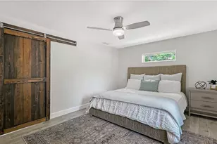 2115 Grove St, Sarasota, FL 34239 - Photo 18