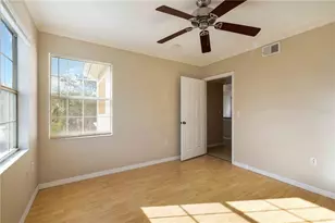 1030 Villagio Cir, Sarasota, FL 34237 - Photo 20