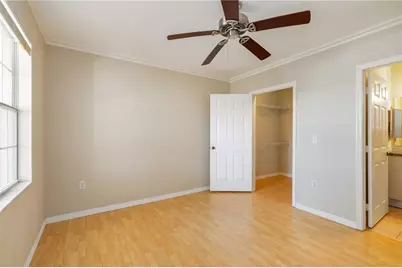 1030 Villagio Circle #204, Sarasota, FL 34237 - Photo 16