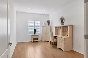 12189 Longview Lake Cir, Bradenton, FL 34211 - Photo 16