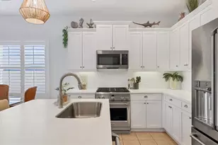 12189 Longview Lake Cir, Bradenton, FL 34211 - Photo 14