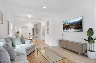 1205 Highland St S, Saint Petersburg, FL 33701 - Photo 2