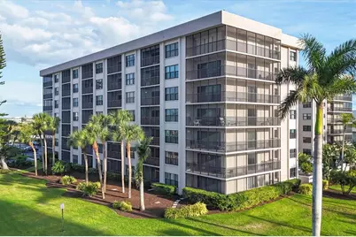 1001 Benjamin Franklin Drive #403, Sarasota, FL 34236 - Photo 24