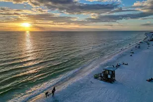 1001 Benjamin Franklin Dr, Sarasota, FL 34236 - Photo 48