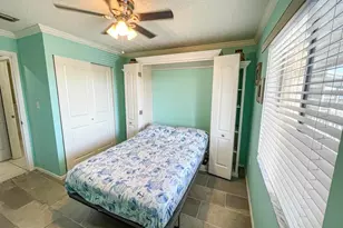 3766 Lake Bayshore Dr, Bradenton, FL 34205 - Photo 18