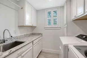 3606 Palonia Ct, Sarasota, FL 34239 - Photo 30