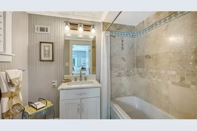 3606 Palonia Court, Sarasota, FL 34239 - Photo 32