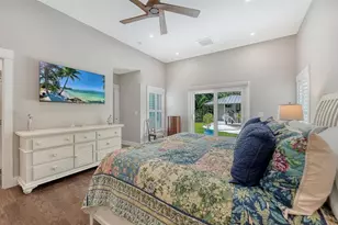 3606 Palonia Ct, Sarasota, FL 34239 - Photo 18