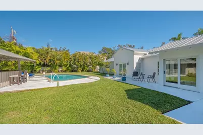 3606 Palonia Court, Sarasota, FL 34239 - Photo 46