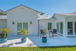 3606 Palonia Ct, Sarasota, FL 34239 - Photo 24