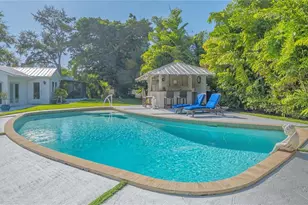 3606 Palonia Ct, Sarasota, FL 34239 - Photo 22