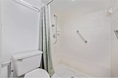 3123 39th Street S #B, Saint Petersburg, FL 33711 - Photo 6