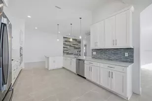 3712 Creekside Park Dr, Parrish, FL 34219 - Photo 6