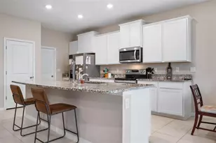 431 158th St E, Bradenton, FL 34212 - Photo 8