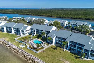 817 Bahia Del Sol Dr, Ruskin, FL 33570 - Photo 40