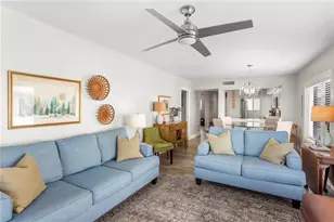 817 B Bahia Del Sol Dr, Ruskin, FL 33570 - Photo 16