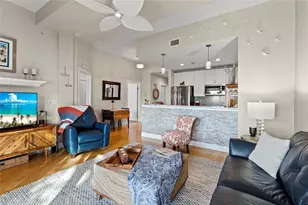 1010 Central Ave, Saint Petersburg, FL 33705 - Photo 12
