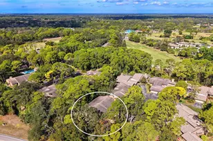 4651 Chandlers Forde, Sarasota, FL 34235 - Photo 2