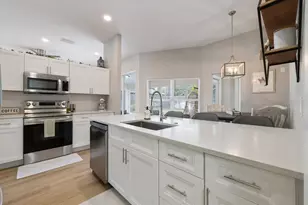 4162 Parry Dr, Sarasota, FL 34241 - Photo 12