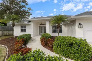 4162 Parry Dr, Sarasota, FL 34241 - Photo 4