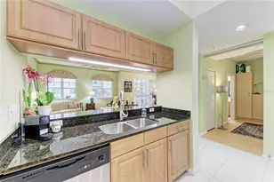 1064 N Tamiami Trl, Sarasota, FL 34236 - Photo 8