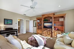 7062 Vilamoura Pl, Lakewood Ranch, FL 34202 - Photo 30