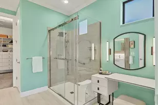 2414 Vaccaro Dr, Sarasota, FL 34231 - Photo 18