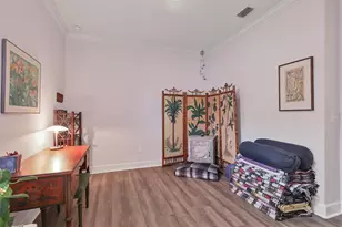 2414 Vaccaro Dr, Sarasota, FL 34231 - Photo 22