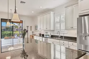 2414 Vaccaro Dr, Sarasota, FL 34231 - Photo 12