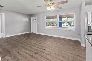 2401 10th St W, Palmetto, FL 34221 - Photo 18