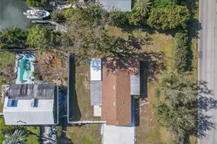 2401 10th St W, Palmetto, FL 34221 - Photo 32