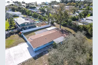 2401 10th Street W, Palmetto, FL 34221 - Photo 10