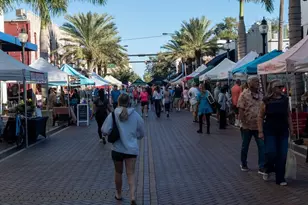 516 Laurel Pk Dr, Sarasota, FL 34236 - Photo 56