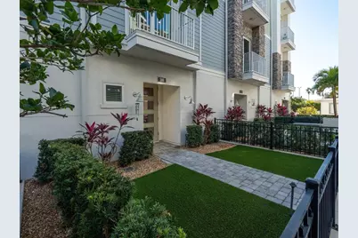 516 Laurel Park Drive, Sarasota, FL 34236 - Photo 4