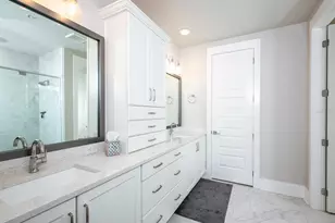 516 Laurel Pk Dr, Sarasota, FL 34236 - Photo 22