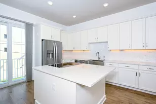 516 Laurel Pk Dr, Sarasota, FL 34236 - Photo 14