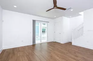 516 Laurel Pk Dr, Sarasota, FL 34236 - Photo 8