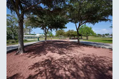 516 Laurel Park Drive, Sarasota, FL 34236 - Photo 94