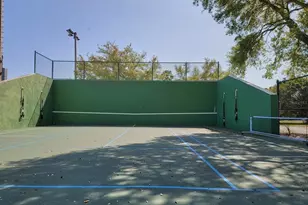 516 Laurel Pk Dr, Sarasota, FL 34236 - Photo 90